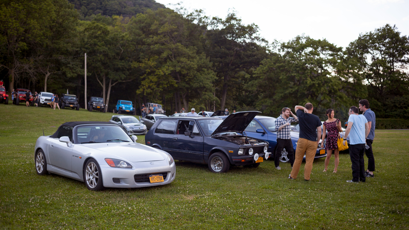 Illustration for article titled Here Are Some Of The Incredible Cars Of The Bear Mountain Car Cruise